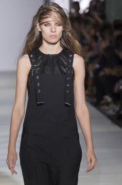 Dizel siyah altın - bahar 2016 yaz koleksiyonu