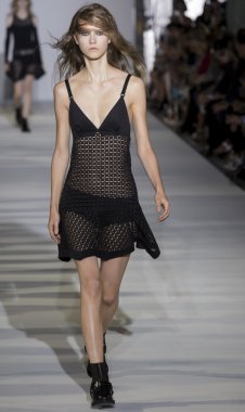 Dizel siyah altın - bahar 2016 yaz koleksiyonu