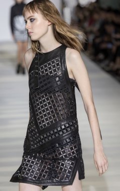 Dizel siyah altın - bahar 2016 yaz koleksiyonu