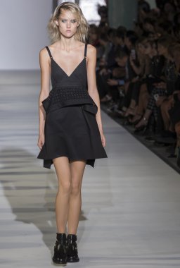 Dizel siyah altın - bahar 2016 yaz koleksiyonu