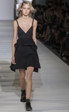 Dizel siyah altın - bahar 2016 yaz koleksiyonu