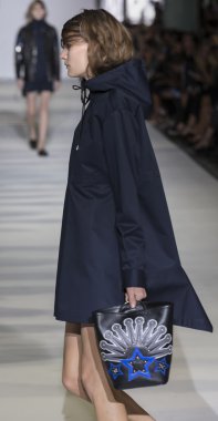 Dizel siyah altın - bahar 2016 yaz koleksiyonu