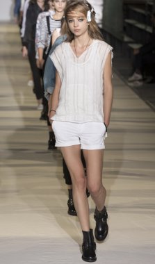 Dizel siyah altın - bahar 2016 yaz koleksiyonu