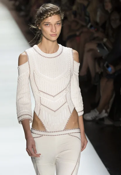 Herve Leger - Spring 2016 Collection — Stock fotografie