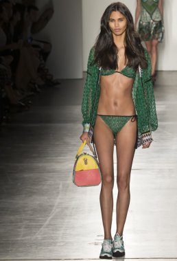 Custo Barcelona - 2016 Bahar Koleksiyonu