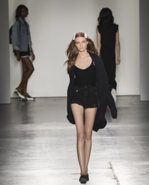 Custo Barcelona - Rehearsal - Spring Summer 2016 Collection