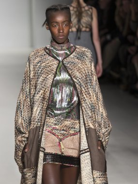 Custo Barcelona - 2015 sonbahar koleksiyonu