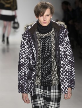 Custo Barcelona - 2015 sonbahar koleksiyonu