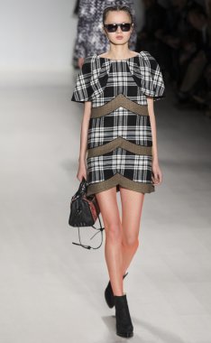 Custo Barcelona - 2015 sonbahar koleksiyonu