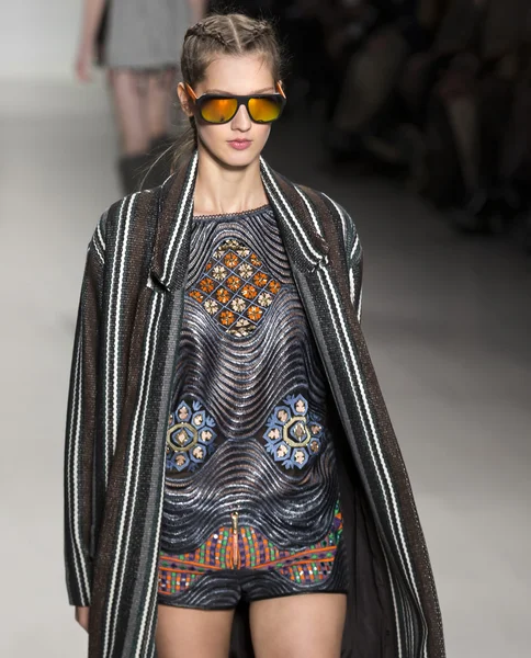 Custo Barcelona - 2015 sonbahar koleksiyonu