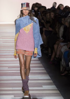 BCBG Max Azria - bahar 2016 koleksiyonu