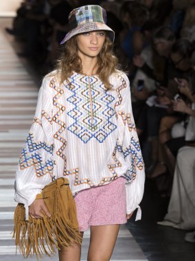 BCBG Max Azria - bahar 2016 koleksiyonu