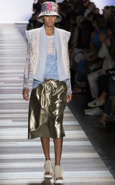 BCBG Max Azria - bahar 2016 koleksiyonu