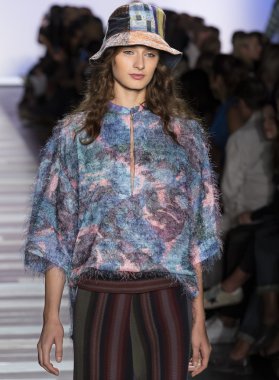 BCBG Max Azria - bahar 2016 koleksiyonu