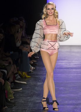 Betsey Johnson - Spring 2016 Collection