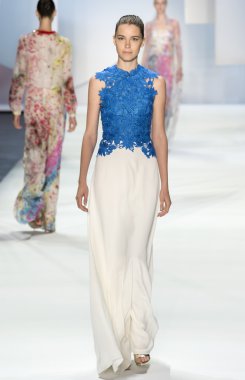 Monique Lhuillier - bahar 2016 koleksiyonu