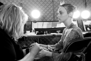 Monique Lhuillier - bahar 2016 koleksiyonu