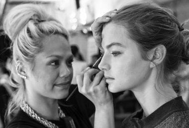 Monique Lhuillier - bahar 2016 koleksiyonu