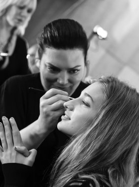 Monique Lhuillier - bahar 2016 koleksiyonu