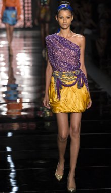 Reem Acra - Spring 2016 Collection