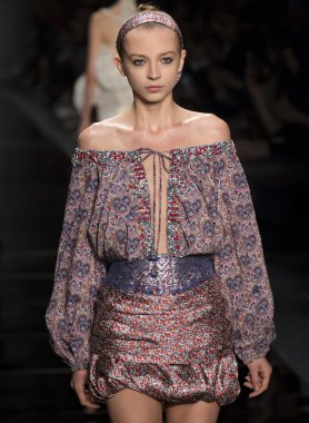 Reem Acra - Spring 2016 Collection