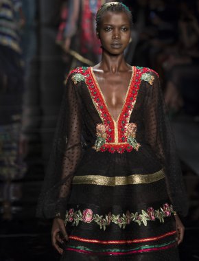 Reem Acra - Spring 2016 Collection