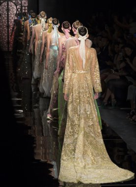 Reem Acra - Spring 2016 Collection