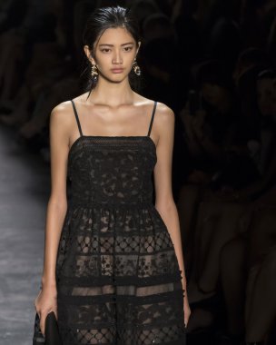 Dennis Basso - bahar 2016 koleksiyonu