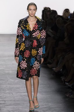 Dennis Basso - bahar 2016 koleksiyonu