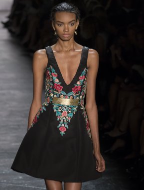 Dennis Basso - bahar 2016 koleksiyonu