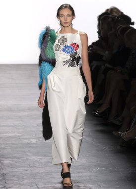 Dennis Basso - bahar 2016 koleksiyonu