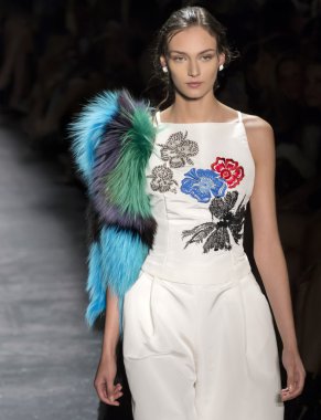 Dennis Basso - bahar 2016 koleksiyonu