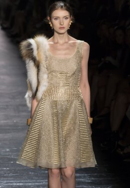 Dennis Basso - bahar 2016 koleksiyonu