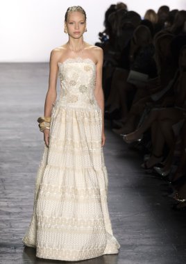 Dennis Basso - bahar 2016 koleksiyonu