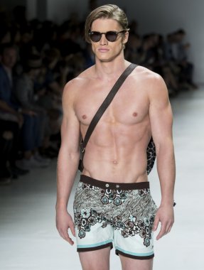 Parke & Ronen - Spring/Summer 2016 Collection