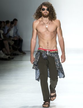 Parke & Ronen - Spring/Summer 2016 Collection