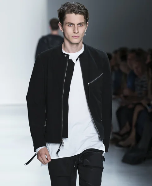 Ovadia & Sons - Spring/Summer 2016 Collection — Stockfoto