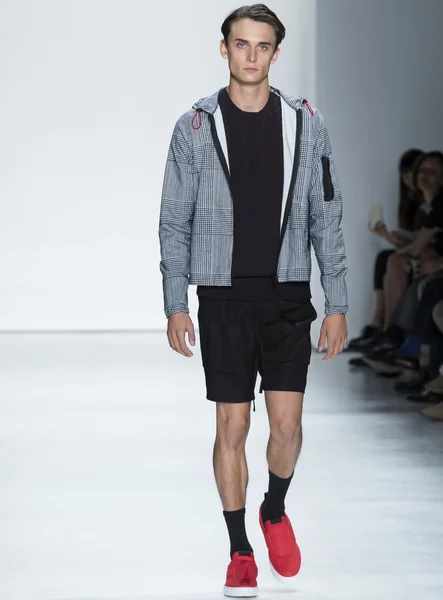 Ovadia & Sons - Spring/Summer 2016 Collection — Stock Photo, Image
