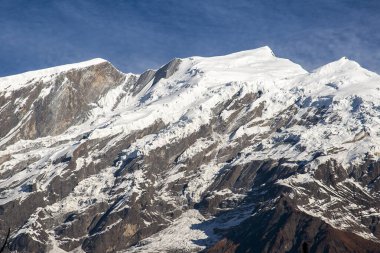 KALAPANI, NEPAL - CIRCA NOVEMBER 2013: Kasım 2013 'te Kalapani' de Dhaulagiri manzarası.