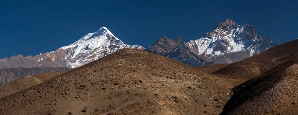 Civardaki Jharkot Köylerinden Himalayalar Manzarası — Stok fotoğraf
