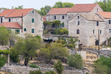 Hırvatistan 'ın Hvar adasındaki Selca' nın güzel manzarası.