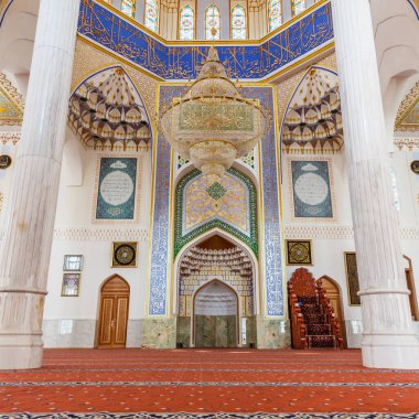 DUSHANBE, TAJIKISTAN - CIRCA HAZİRAN 2017: Dushanbe 'deki Hacı Yaqub Camii.