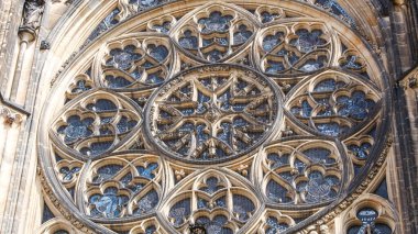 PRAG, CZECH Cumhuriyet - CIRCA MAYIS 2017: The Metropolitan Cathedral of Saints Vitus 'un görüntüsü Mayıs 2017' de Prag 'da.