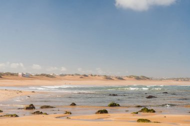 OUALIDIA, MOROCCO - CIRCA EPTEMBER 2014: Oualidia 'nın Eylül 2014' te Oualidia 'da görülmesi.