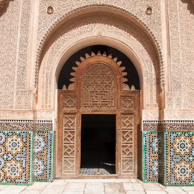 MARRAKECH, MOROCCO - CIRCA Eylül 2014: The Ben Youssef Madrasa Eylül 2014 'te Marakeş' te.