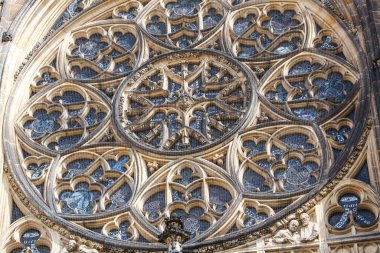 PRAG, CZECH Cumhuriyet - CIRCA MAYIS 2017: The Metropolitan Cathedral of Saints Vitus 'un görüntüsü Mayıs 2017' de Prag 'da.