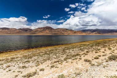 Tacikistan, Pamir 'deki Rangkul Gölü' nün güzel manzarası