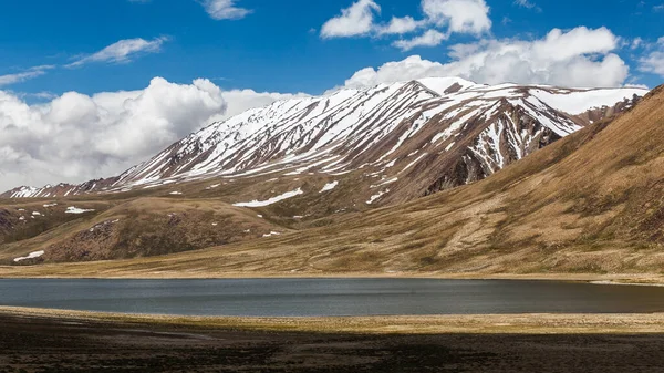 Vacker Utsikt Över Khargush Lake Pamir Tadzjikistan — Stockfoto
