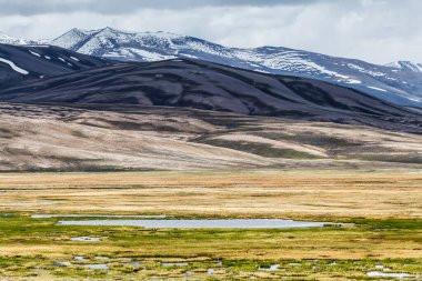 Tacikistan 'daki Pamir Dağları' nın güzel manzarası