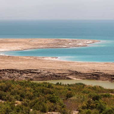 İsrail 'deki Ölü Deniz' in güzel manzarası.